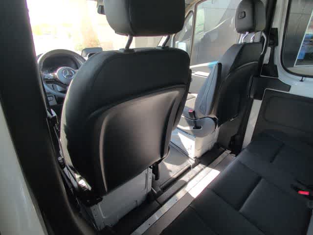 Thumbnail: 2026 Mercedes-Benz Sprinter - 17