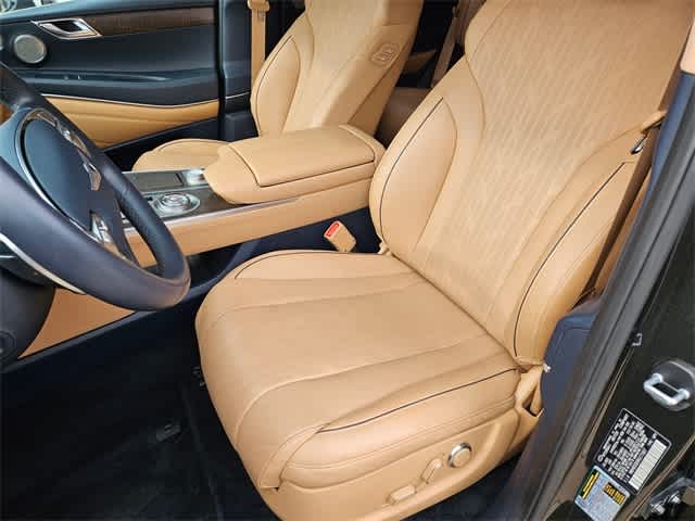 Thumbnail: 2024 Genesis GV80 - 14