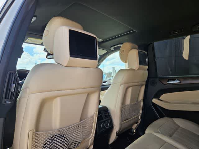 Thumbnail: 2019 Mercedes-Benz GLS - 16