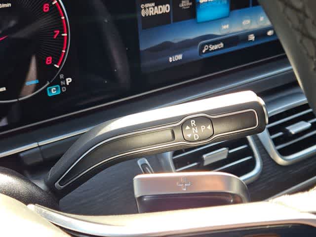 Thumbnail: 2025 Mercedes-Benz GLS - 32