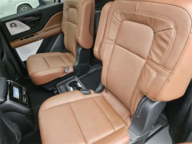 Thumbnail: 2024 Lincoln Aviator - 19