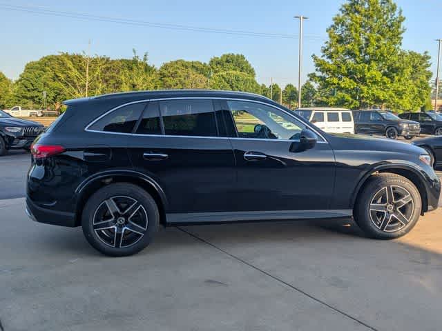 Thumbnail: 2026 Mercedes-Benz GLC - 8