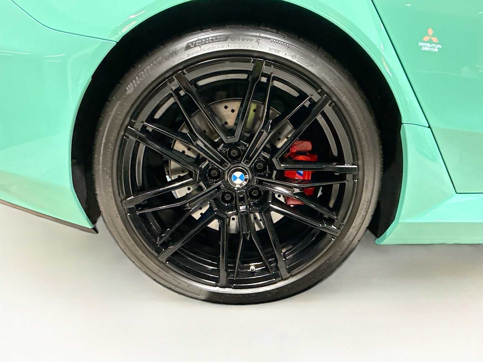 Thumbnail: 2025 BMW M5 - 36
