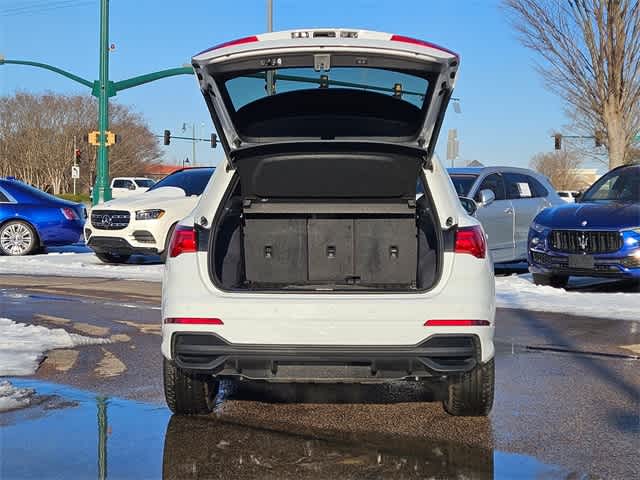 Thumbnail: 2025 Audi Q3 - 33