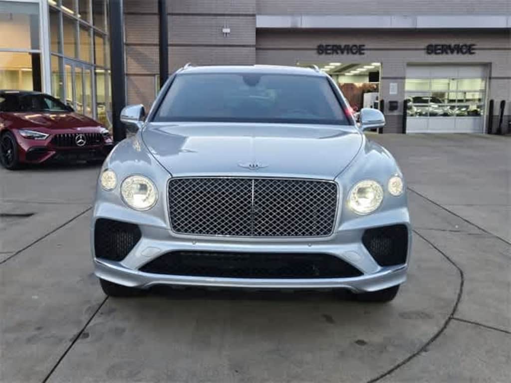 Used 2023 Bentley Bentayga Hybrid SUV