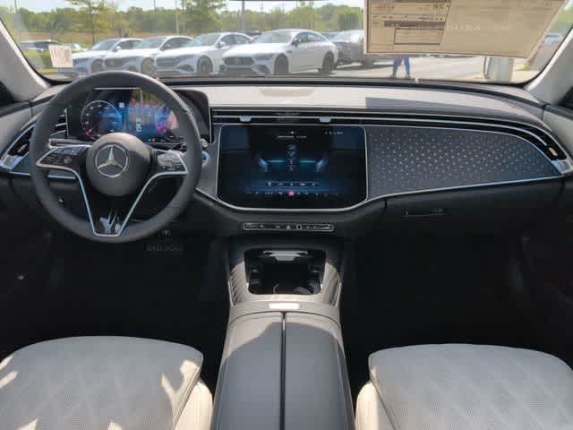 Thumbnail: 2026 Mercedes-Benz E-Class - 14