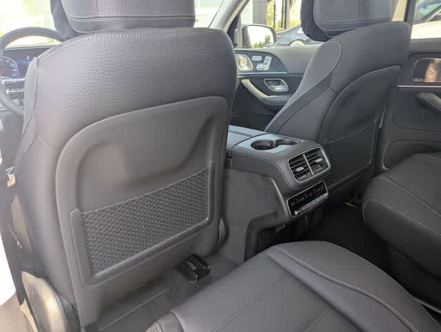 Thumbnail: 2026 Mercedes-Benz GLS - 17