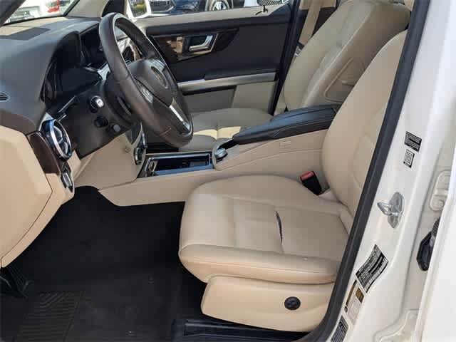 Thumbnail: 2015 Mercedes-Benz GLK - 25