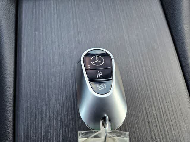 Thumbnail: 2026 Mercedes-Benz EQS - 35