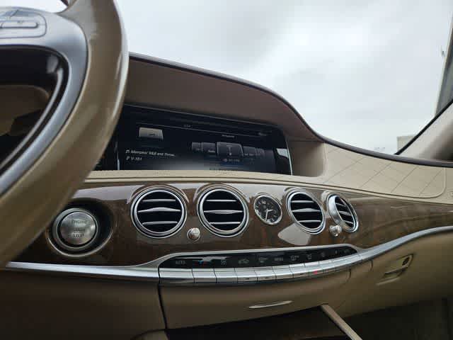 Thumbnail: 2016 Mercedes-Benz S-Class - 27