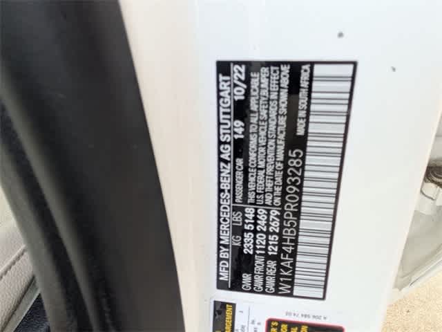 Thumbnail: 2023 Mercedes-Benz C-Class - 35