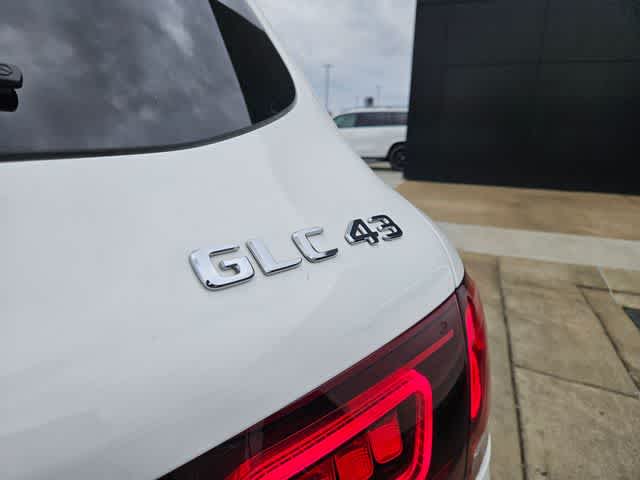 Thumbnail: 2022 Mercedes-Benz GLC - 11