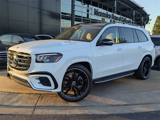 2026 Mercedes-Benz GLS Base's photo