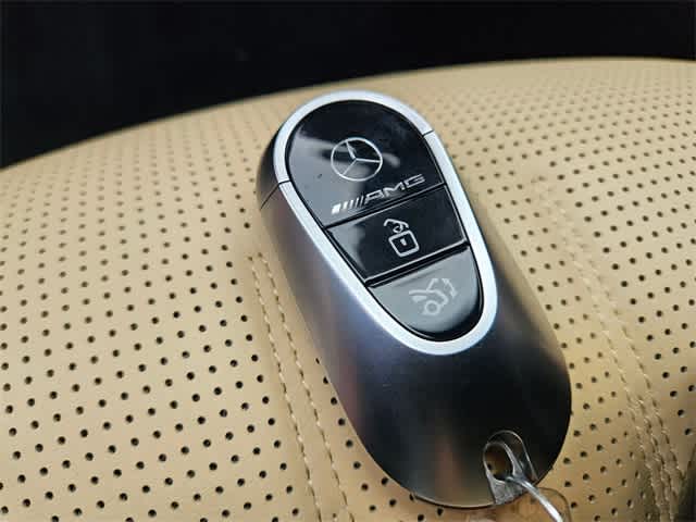 Thumbnail: 2024 Mercedes-Benz S-Class - 37