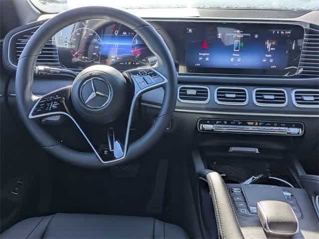 Thumbnail: 2025 Mercedes-Benz GLS - 3