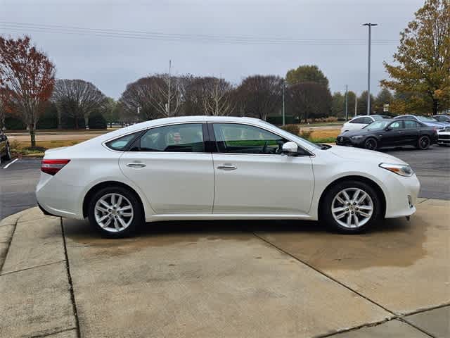 Thumbnail: 2014 Toyota Avalon - 9