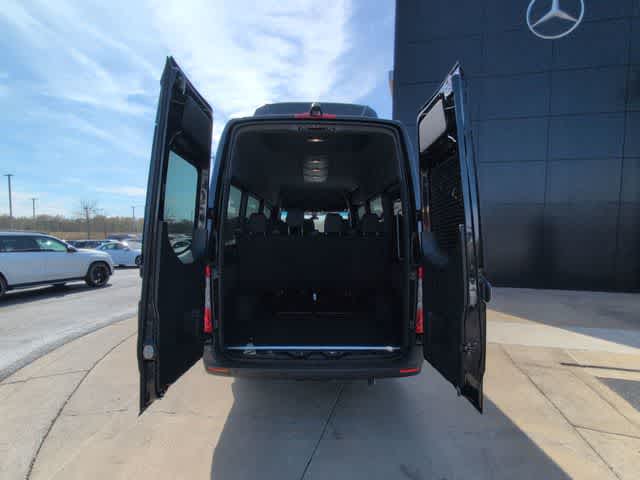 Thumbnail: 2026 Mercedes-Benz Sprinter - 31