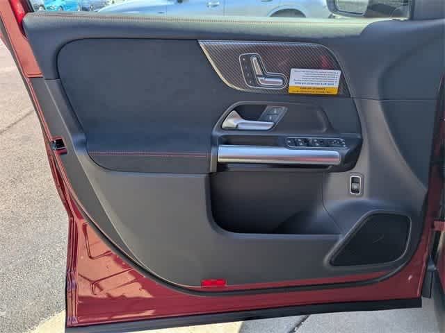 Thumbnail: 2025 Mercedes-Benz GLA - 15