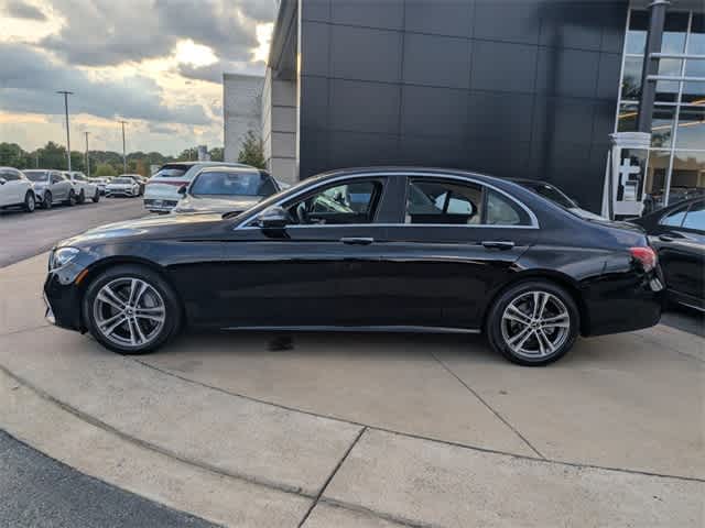 Thumbnail: 2022 Mercedes-Benz E-Class - 5