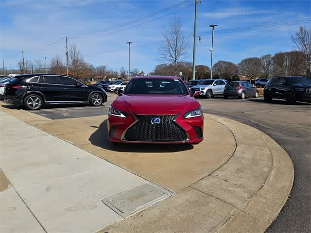 Thumbnail: 2022 Lexus ES - 4