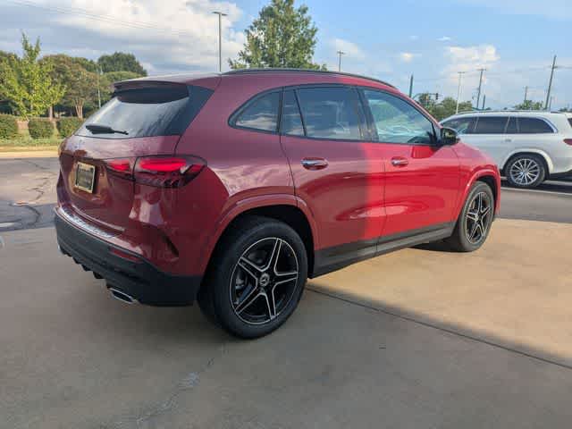 Thumbnail: 2026 Mercedes-Benz GLA - 8