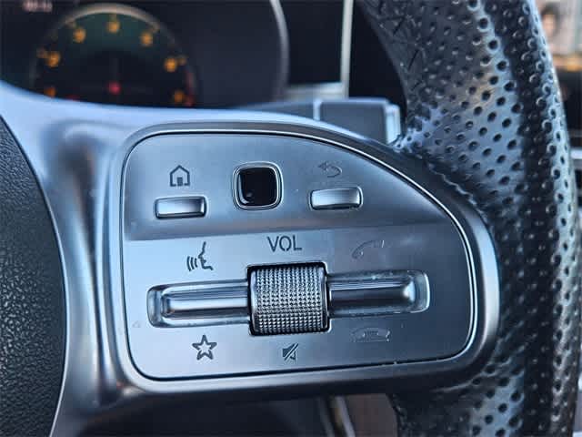 Thumbnail: 2023 Mercedes-Benz C-Class - 25