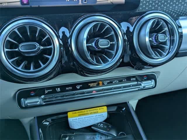 Thumbnail: 2025 Mercedes-Benz GLB - 25