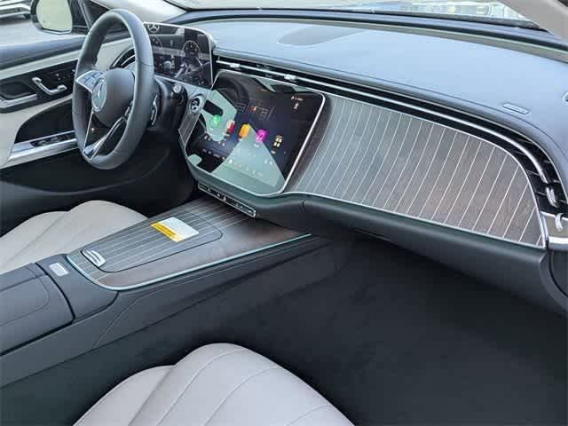 Thumbnail: 2025 Mercedes-Benz E-Class - 11