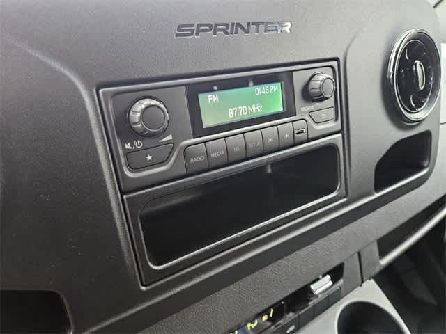 Thumbnail: 2026 Mercedes-Benz Sprinter - 26