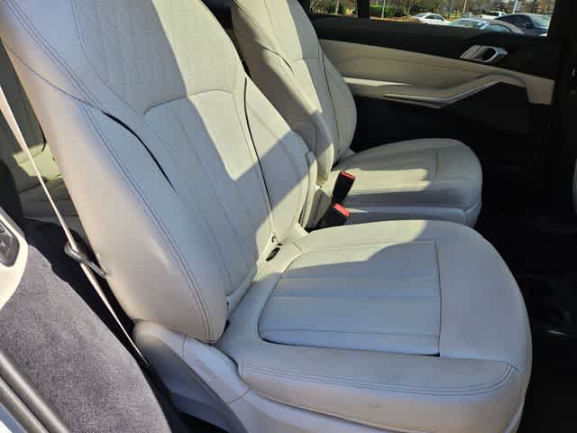 Thumbnail: 2024 BMW X7 - 22