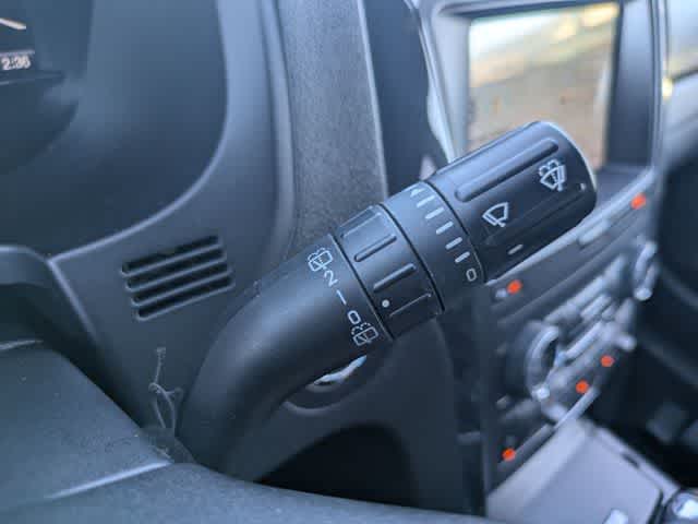 Thumbnail: 2019 Ford Explorer - 24