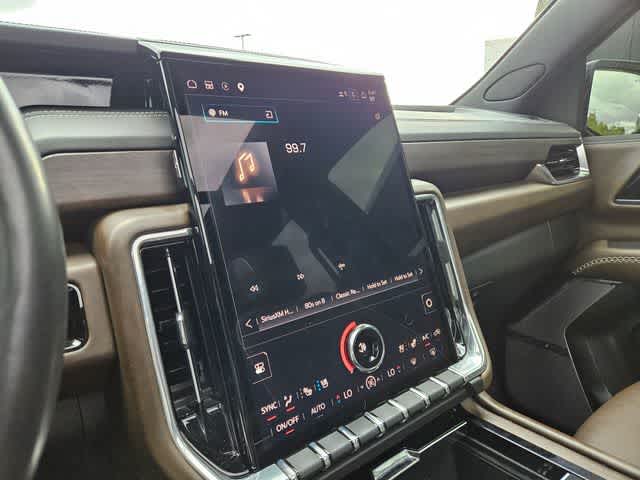 Thumbnail: 2025 GMC Yukon - 32