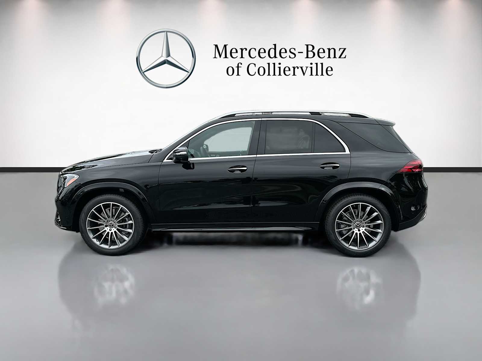 Thumbnail: 2026 Mercedes-Benz GLE - 8