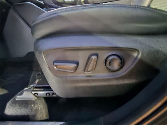 Thumbnail: 2023 Toyota Highlander - 11