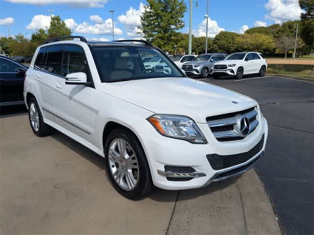 Thumbnail: 2015 Mercedes-Benz GLK - 2
