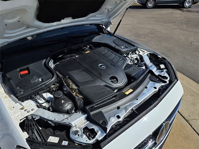 Thumbnail: 2022 Mercedes-Benz E-Class - 13