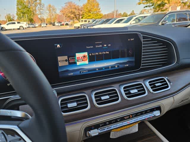 Thumbnail: 2026 Mercedes-Benz GLE - 29