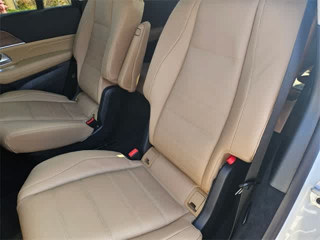 Thumbnail: 2026 Mercedes-Benz GLS - 17