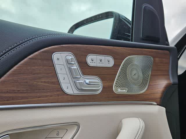 Thumbnail: 2026 Mercedes-Benz GLE - 16