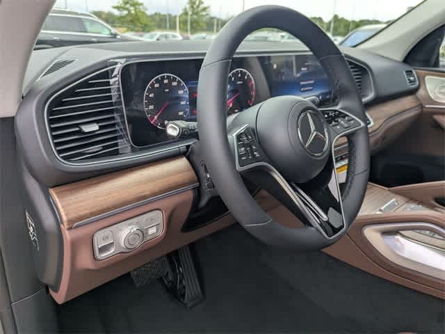 Thumbnail: 2026 Mercedes-Benz GLE - 10