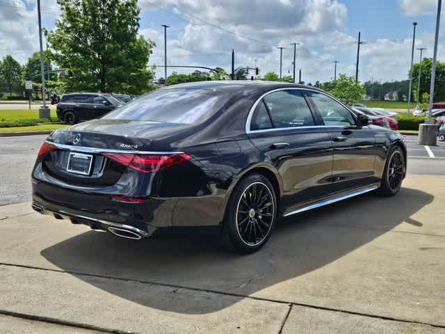 Thumbnail: 2026 Mercedes-Benz S-Class - 9