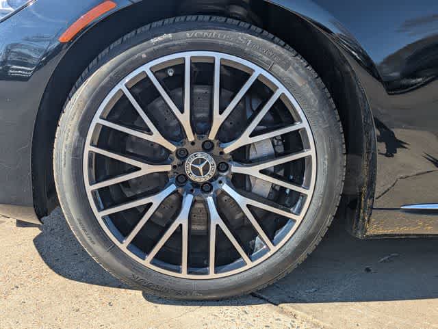 Thumbnail: 2022 Mercedes-Benz S-Class - 13