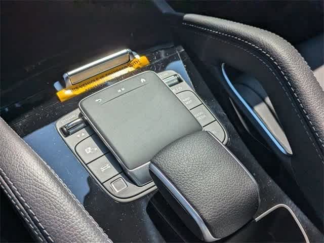2025 Mercedes-Benz GLE 450 25