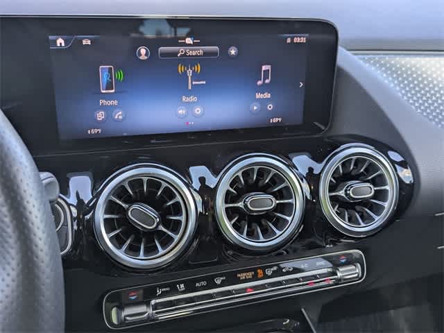 Thumbnail: 2025 Mercedes-Benz GLA - 28