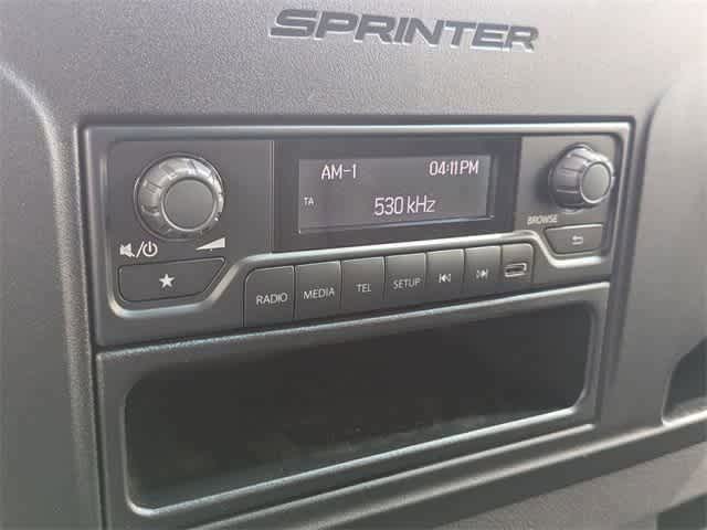 Thumbnail: 2025 Mercedes-Benz Sprinter - 22