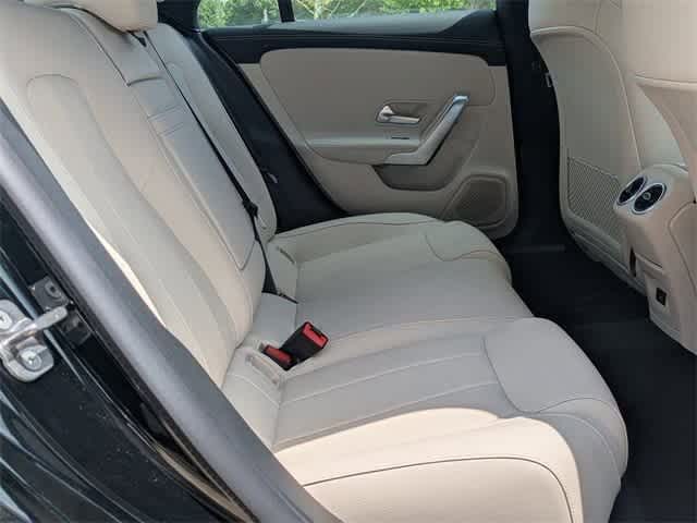2025 Mercedes-Benz CLA 250 9