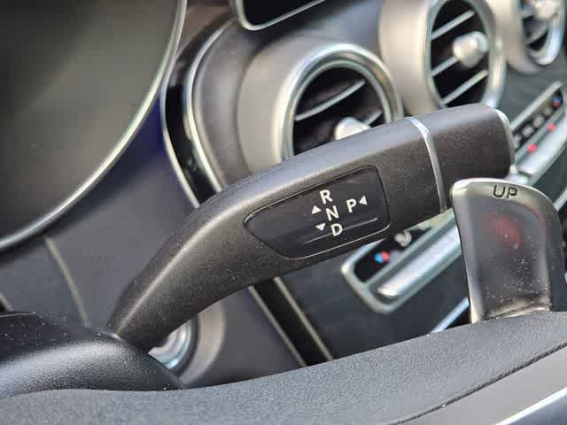 Thumbnail: 2022 Mercedes-Benz C-Class - 31