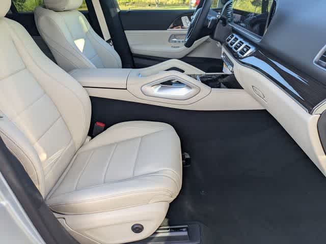 Thumbnail: 2026 Mercedes-Benz GLE - 21