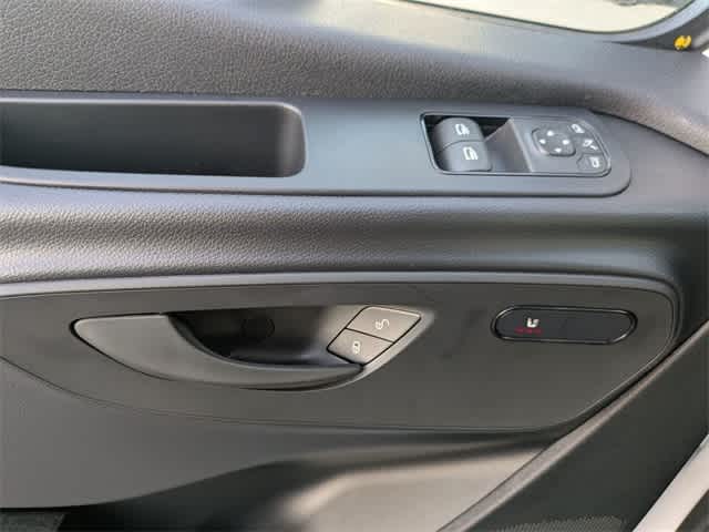 Thumbnail: 2026 Mercedes-Benz Sprinter - 35