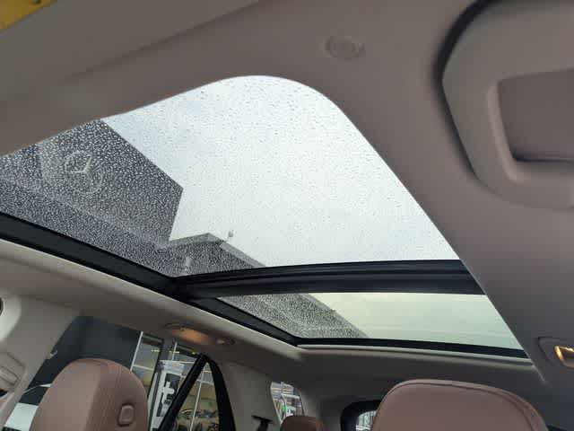 Thumbnail: 2025 Mercedes-Benz GLE - 19